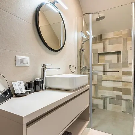 Daire New 4 Star M&a In Town Cres