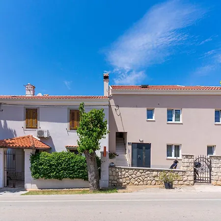 New 4 Star M&a In Town Διαμέρισμα Cres