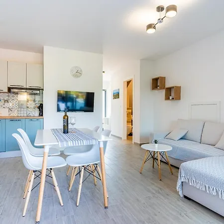 Appartement New 4 Star M&a In Town *
